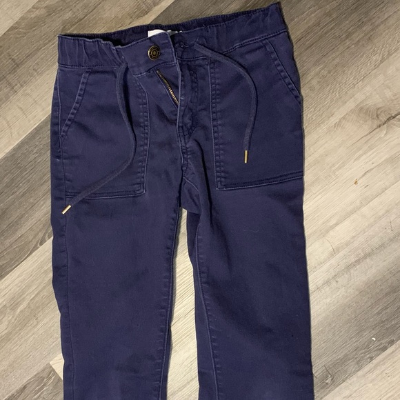 navy blue fitted jogger pants with cuffed ankle - Picture 1 of 3